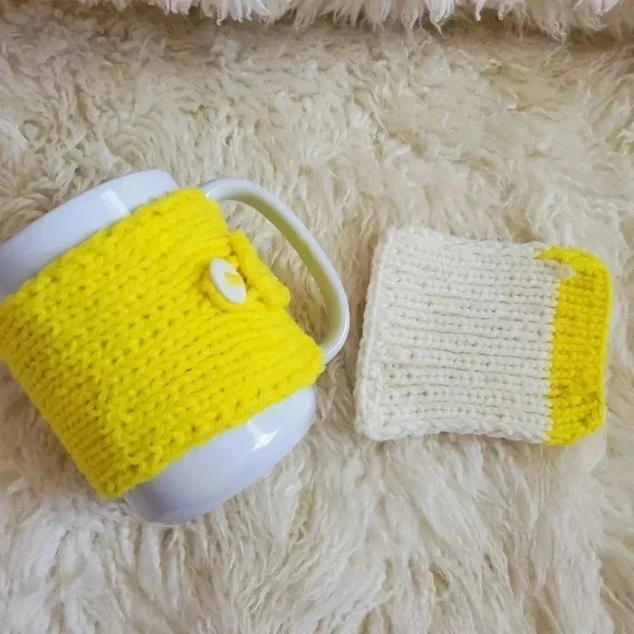 Mug warmer and mug rug​ - Picture 2 of 3
